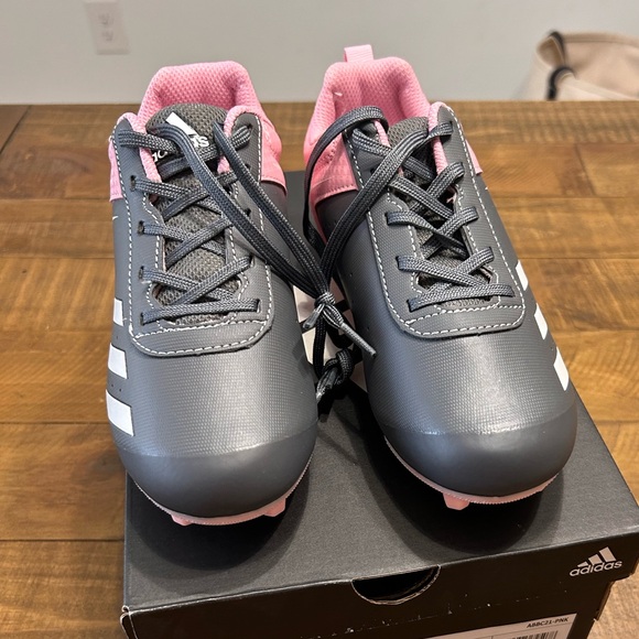 Adidas Rundown Girl’s Cleats, Size 2 - Picture 4 of 11